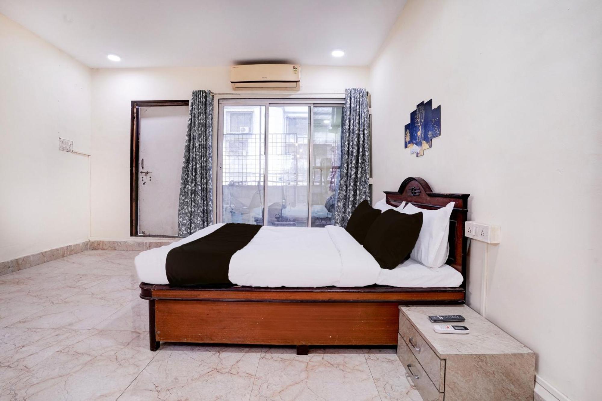 Hotel O Moonlight Residency Mumbai